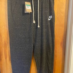 Dark gray Nike light weight joggers new with lags XL
